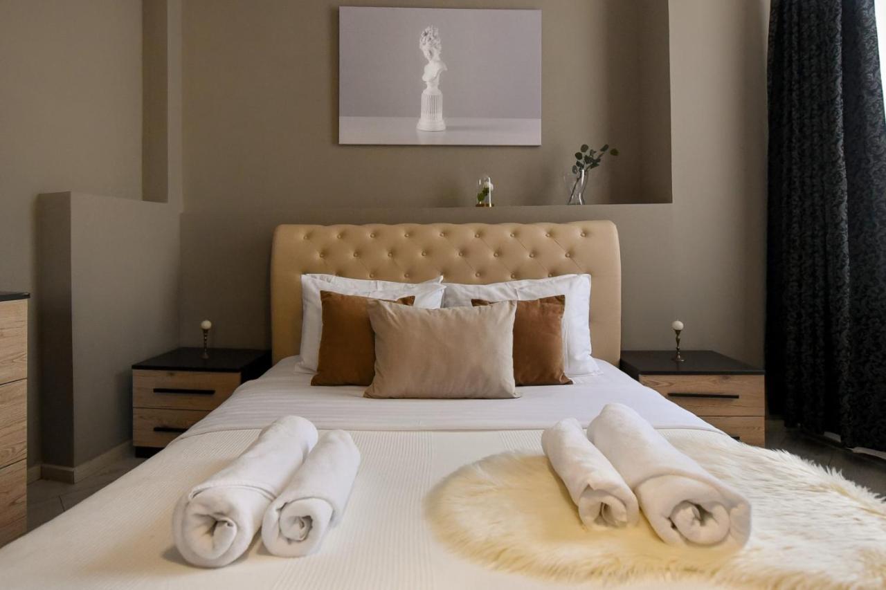 Amazing Location & Elegant Apt - Old Town Apartment Bucureşti Ngoại thất bức ảnh
